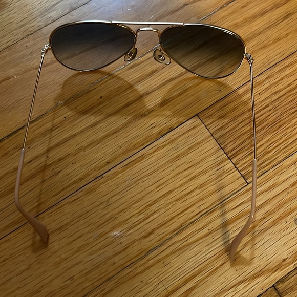 Ray-Ban Aviators - Picture 4 of 4